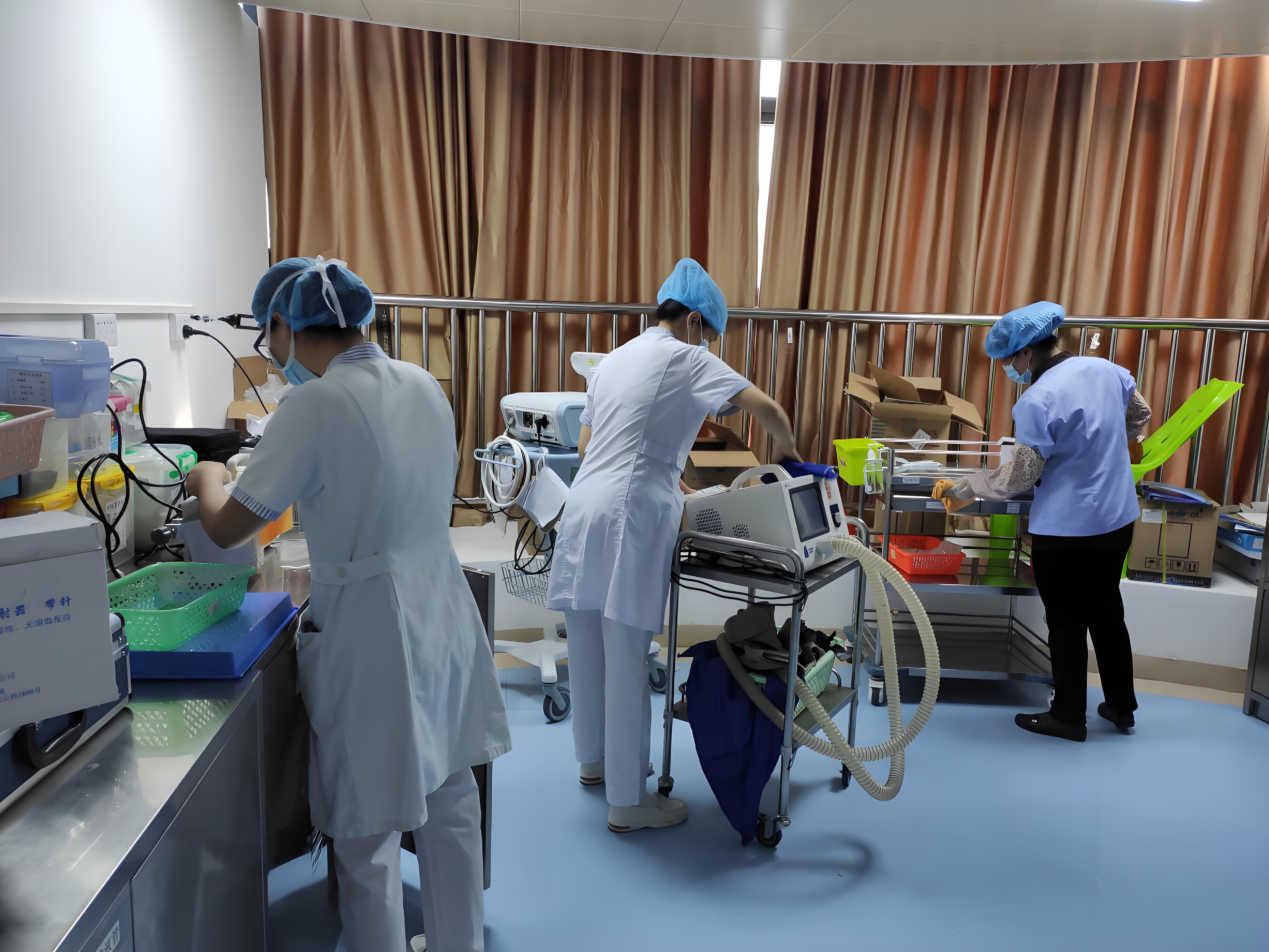 大巨龙同质透心地板